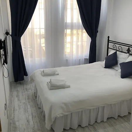 E2 Deniz 4*